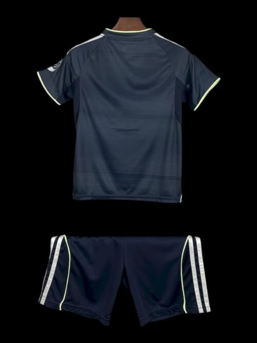 Real Madrid Maillot Extérieur 25/26 – Enfant